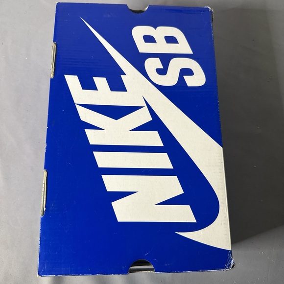 Stefan Janoski- Nike Black and Teal Men's Shoes - Picture 4 of 8